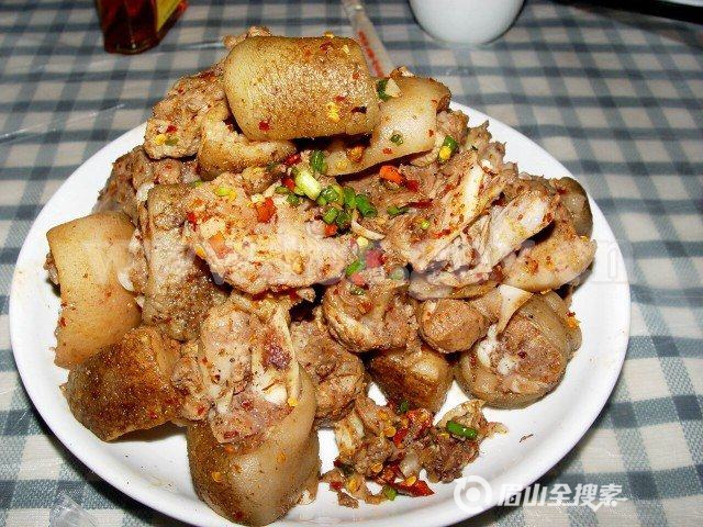 四川旅博会：峨边坨坨肉 藤椒双椒提味棒